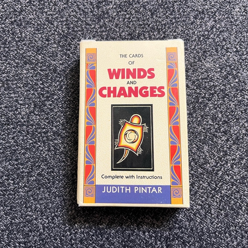 •1989 The Cards of Winds and Changes Tarot Deck & Guidebook•